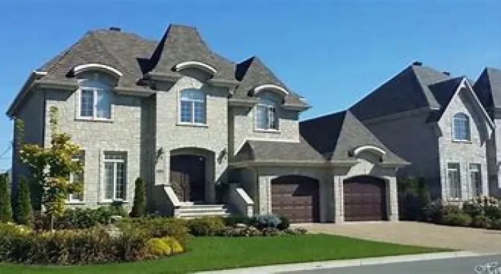The federal government supports the construction of 2,600 housing units in Hamilton with $93 million.