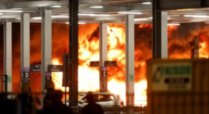 A massive fire at London Luton Airport causes flight cancellations.