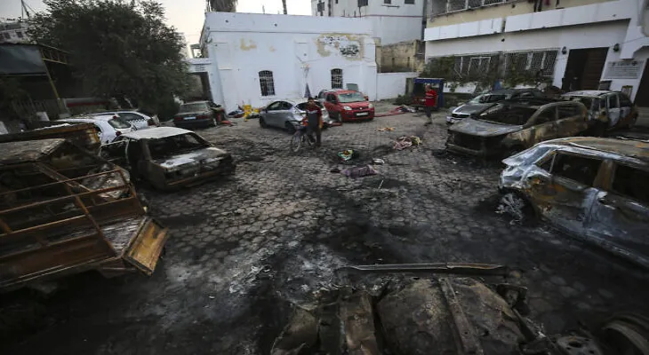CNN: The number of fatalities from the Gaza hospital explosion ranges between 100 and 300 people, and Israel bears no blame.