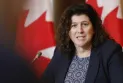 Canada : l'accumulation des demandes de résidence permanente se poursuit malgré les progrès dans le traitement de nombreuses d'entre elles