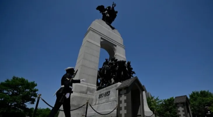 Federal leaders celebrate the ninth anniversary of the parliament building attack.