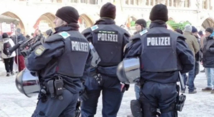 Germany: Evacuation of buildings after receiving a bomb threat inside a television station