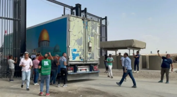 Media Director at Rafah crossing: 57 trucks of aid entered Gaza but they are not enough.