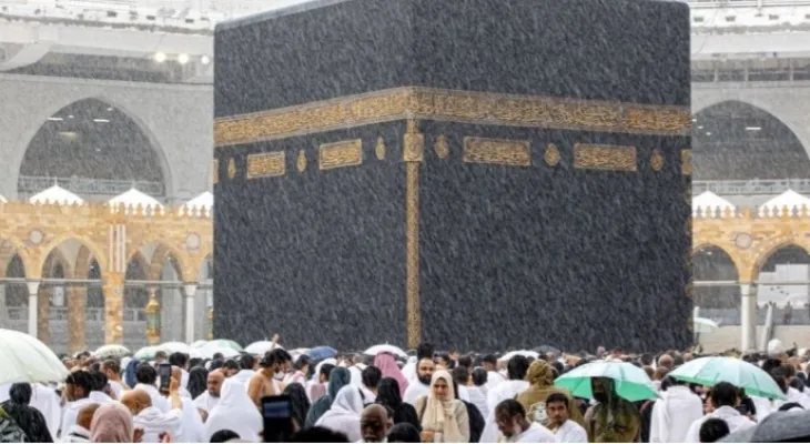 Red alert in Mecca... Saudi Arabia prepares for rain and floods