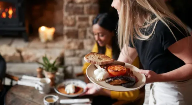 More than half of Canadian restaurants lose money despite prices rising more than ever...