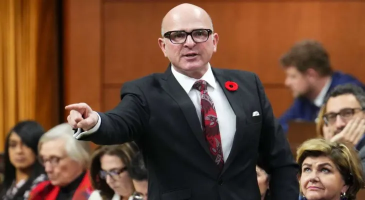 Federal Minister of Labour urges Alberta to comply with the Canadian retirement plan