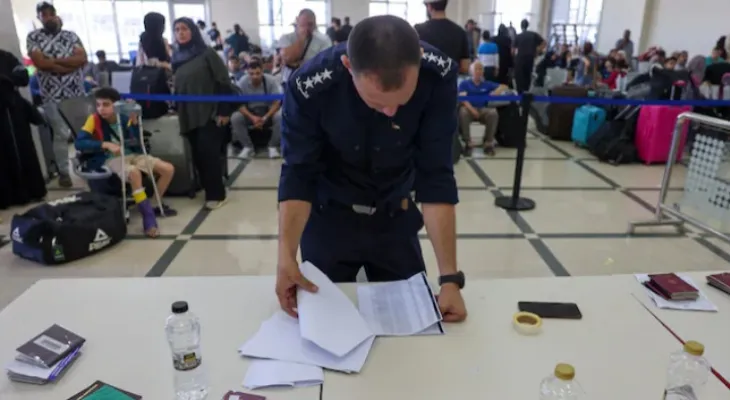 More than 260 Canadians will be able to leave Gaza with their families...