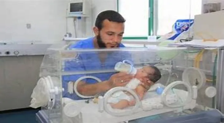 "CNN": Gaza hospital doctors fight to keep newborns alive
