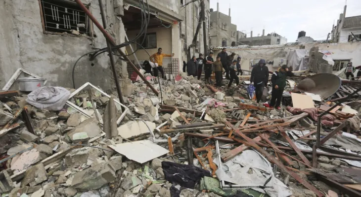 Hundreds of Canadians are still stranded in Gaza and no one is on the departure list today