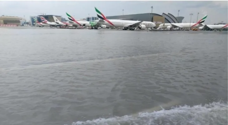 Les fortes pluies perturbent certains vols à l'aéroport principal de Dubaï
