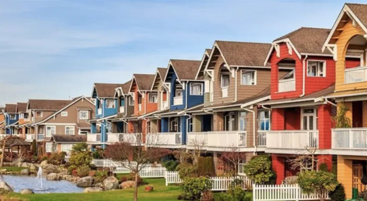 The declining affordability of housing occupies public opinion in Canada