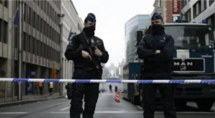 Closure of 27 Belgian schools after a bomb threat...