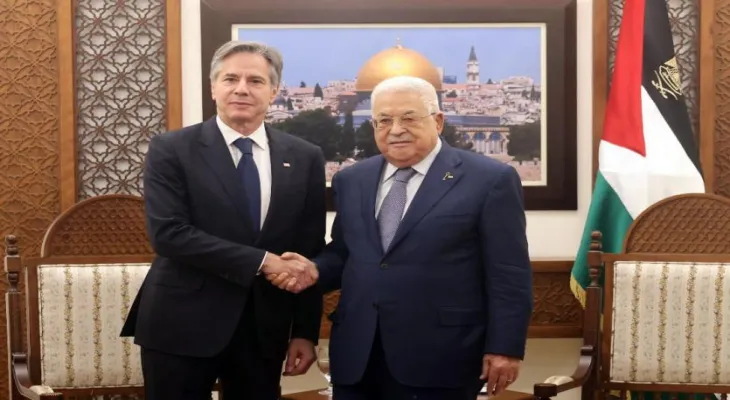 The Palestinian president hands over a complete file on occupation crimes to the US Secretary of State
