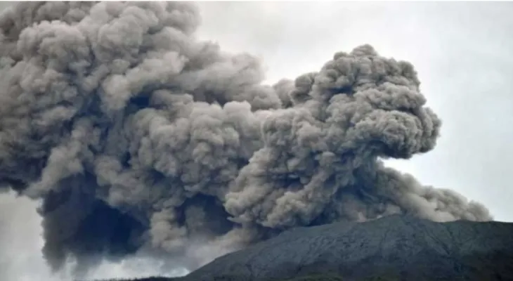 At least 11 killed due to a volcanic eruption in Indonesia