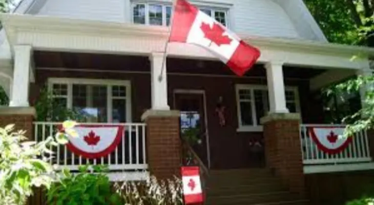Toronto: Annual decline in real estate sales and price stability