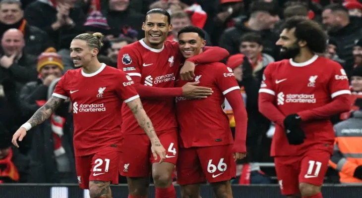 Mohamed Salah leads Liverpool's lineup against Manchester United in the English Premier League