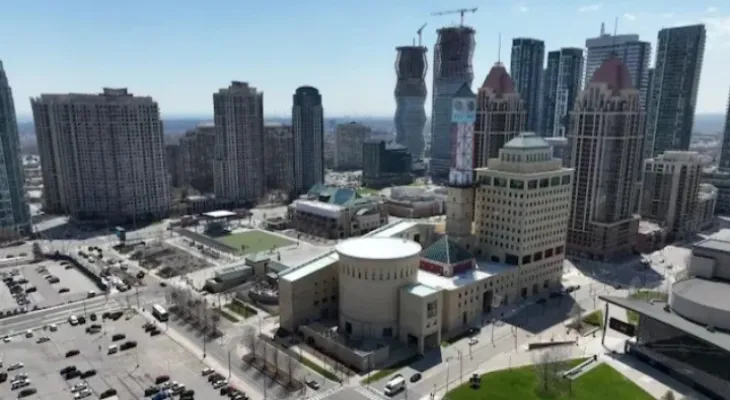 Les fédéraux promettent à Mississauga environ 113 millions de dollars pour construire 3000 nouvelles maisons
