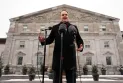 MacInnes is sworn in as the new leader of the Government House while Gold goes on vacation