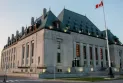 Action collective d'ouvriers étrangers saisonniers contre Ottawa pour réclamer des indemnités de chômage