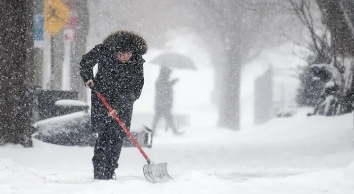 A storm will bring up to 40 cm of snow in certain areas of Quebec...