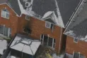 Police de Durham : une femme jette son enfant du deuxième étage de sa maison en feu avant de sauter pour s'échapper