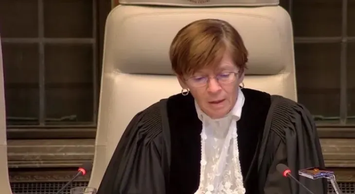 How did Israeli newspapers view the International Court of Justice's decision on the aggression against Gaza?