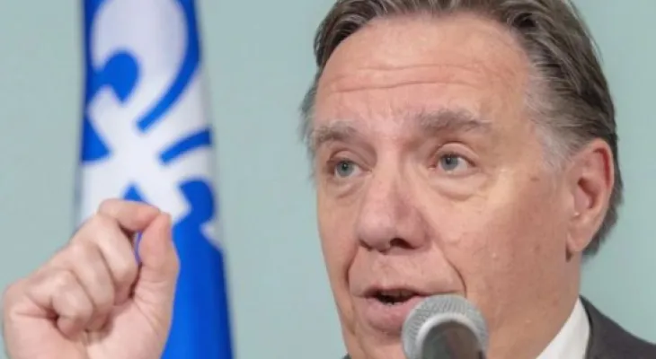 Le gouverneur du Québec envisage de fixer des limites à l'accueil des travailleurs étrangers.