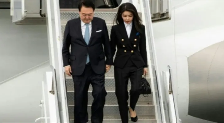 Scandal in South Korea caused by the president's wife...