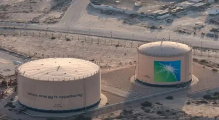 The Saudi government asks Aramco not to increase its production capacity.
