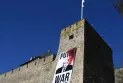 Alors que les armées d'Europe se préparent à la guerre... les alliés appellent le Canada et d'autres à rejoindre le mouvement
