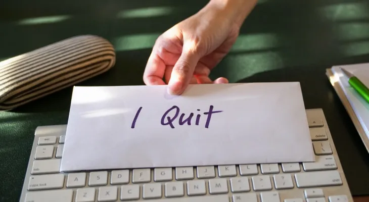 British Columbia: Employers sue workers over resignation without prior notice