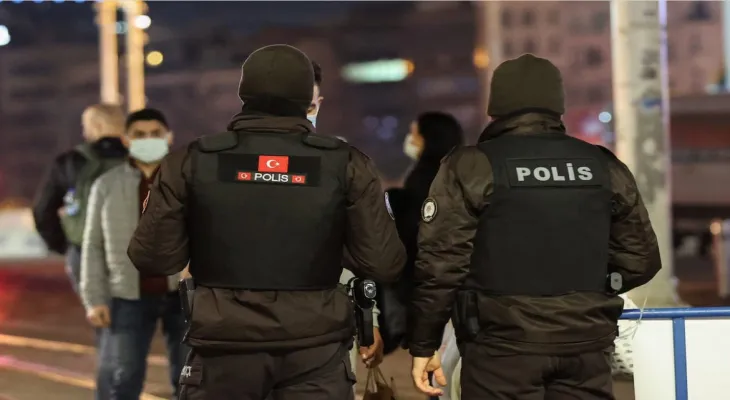 Istanbul: Attacker holds hostages in a Procter & Gamble factory