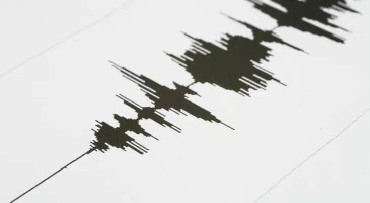A 3.7 magnitude earthquake strikes the Ontario-Quebec border