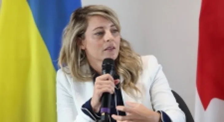 Jolie: Canada will impose sanctions on some "extremist" Israeli settlers and Hamas leaders