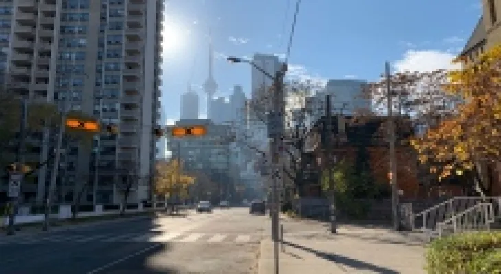 Expectations for Toronto to break the temperature record today, Friday