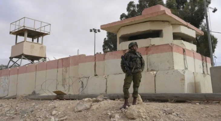 Israel detains three Canadians in Gaza and their families denounce Ottawa's response