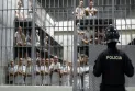 À quoi ressemble la plus grande et la plus secrète prison du Salvador ?