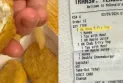 Une fillette de l'Ontario a failli perdre ses dents après avoir trouvé une surprise indésirable dans un repas McDonald's.