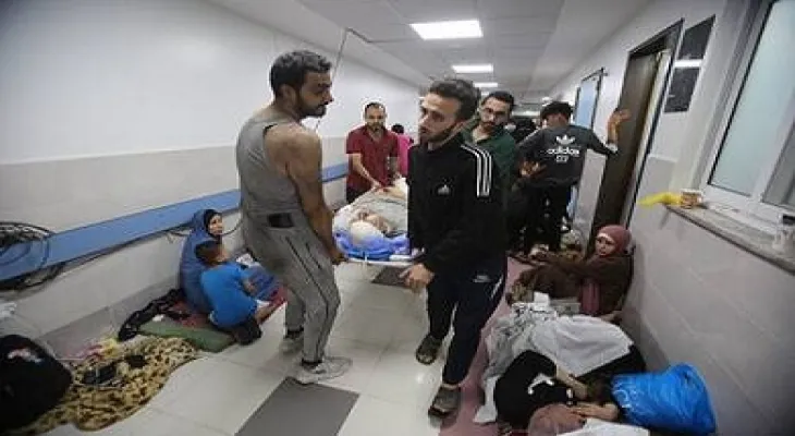 Airdropping medical aid to a Jordanian field hospital in Gaza