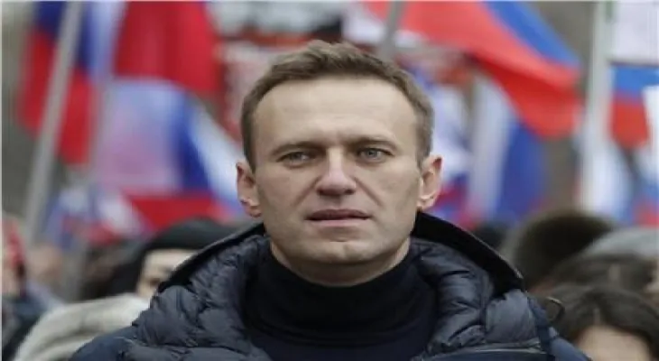 The mother of the Russian opposition figure Alexei Navalny says she has seen his body