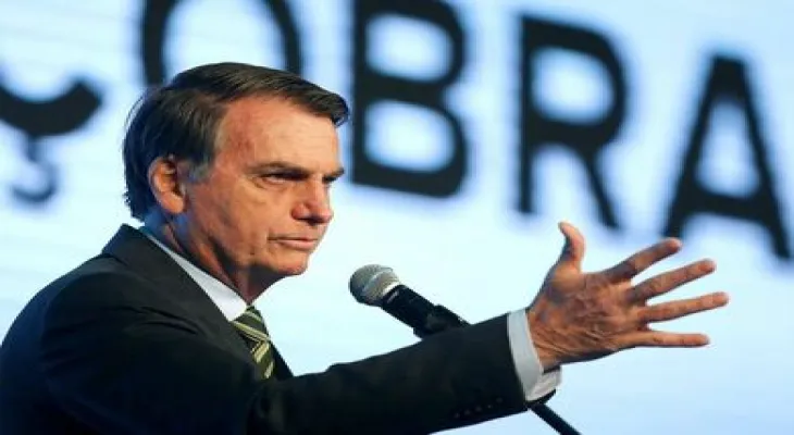 Thousands of supporters of former Brazilian president Bolsonaro protest against the investigation into the coup attempt
