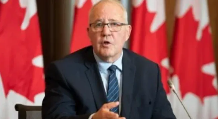 Canadian Defense Minister: We are considering sending "non-combat" military trainers to Ukraine