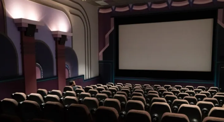 تقرير : سلاسل السينما المستقلة في كندا "في أزمة" وتحتاج إلى مزيد من التمويل