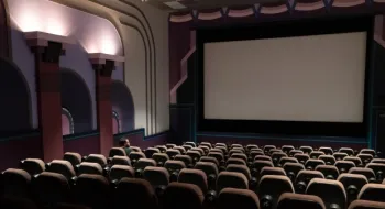 تقرير : سلاسل السينما المستقلة في كندا "في أزمة" وتحتاج إلى مزيد من التمويل
