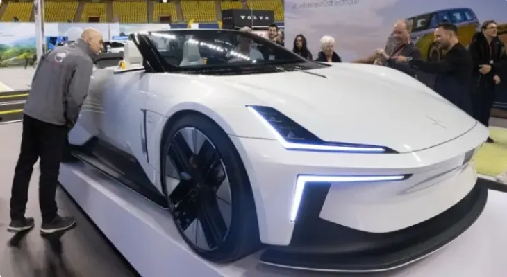 Quebec justifies its withdrawal from supporting electric car purchases due to the decrease in their prices after the government support ended.