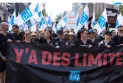 Protesting FIQ nurses working without contracts in Quebec City