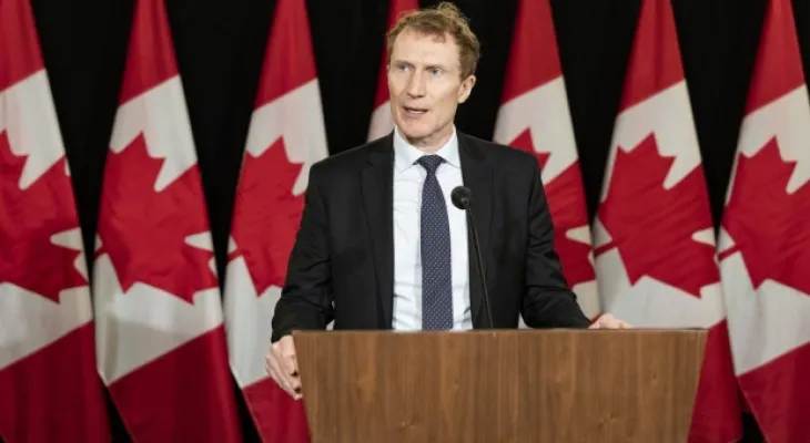 The federal government seeks to reduce the number of temporary residents of the population by 2027.