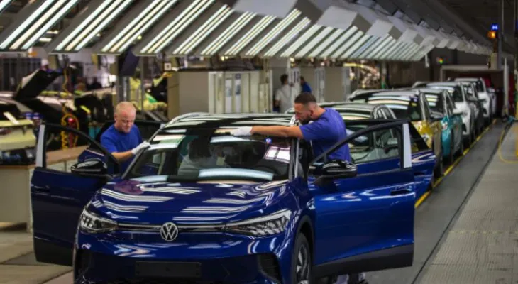 The number of electric cars on German roads rises to 1.4 million cars by January 2024