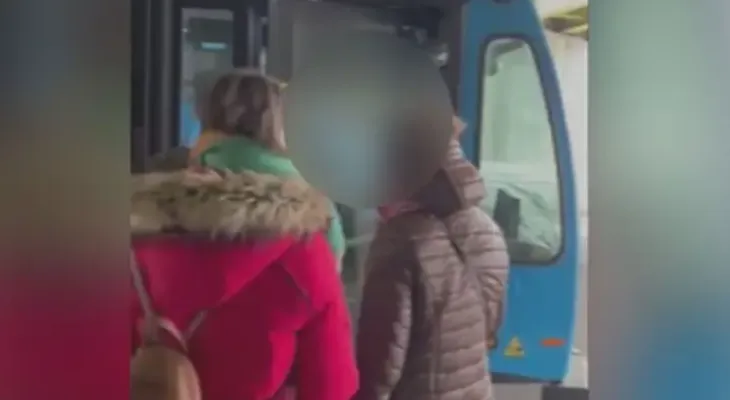 STM driver ejects all passengers from a public transport bus in the city of Montreal