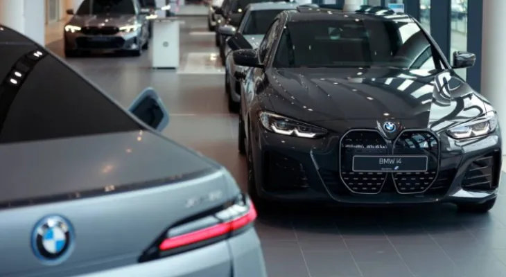 Britain warns car loan companies against incurring additional operating costs.